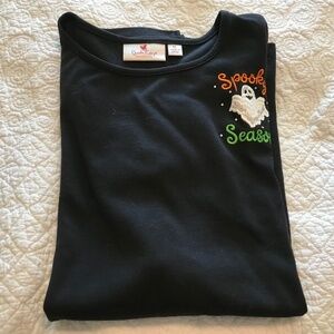 QF black short sleeved top with embroidered “Spooky Season” ghost (XL)